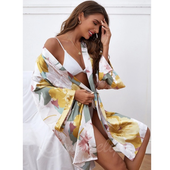 Floral Print Satin Robe Tie Belt Kimono Style - Picture 2 of 6